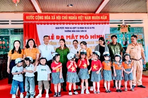 Ra mắt mô hình “Cổng trường an toàn giao thông”