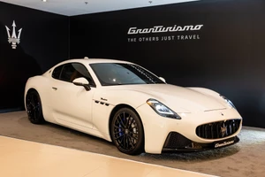 Ra mắt "siêu xe" Maserati GranTurismo với giá từ 13 tỷ đồng