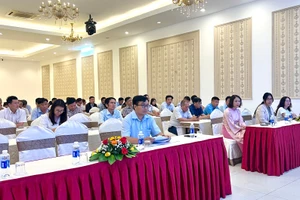 Tập huấn nâng cao năng lực quản lý trong công tác phát triển chợ