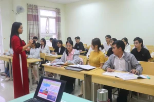Tuyển sinh ngành trọng điểm, đón đầu xu hướng
