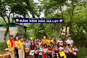 Cộng đồng Phật giáo Gia Lai hướng về vùng lũ Nghệ An