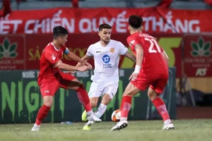 Vòng 10 V-League 2024-2025: Tâm điểm Thép Xanh Nam Định đối đầu Thể Công-Viettel