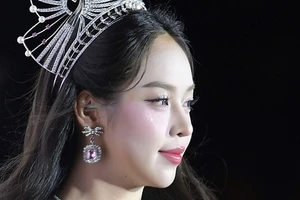 Góc nghiêng của Hoa hậu Thanh Thủy