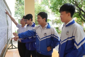 Điểm các môn trong kỳ thi tuyển sinh lớp 10 Trường THPT chuyên Hùng Vương