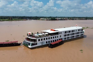 Siêu tàu du lịch 'made in Vietnam'- biểu tượng mới trên dòng Mekong sắp xuất hiện