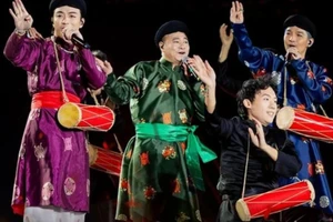 Con đường tất yếu