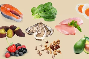 Top 12 thực phẩm tốt nhất giúp tóc mọc nhanh và dày khỏe tự nhiên