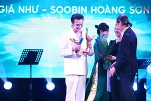 Giải thưởng Cống hiến năm 2025: Soobin lập cú 'hat-trick' ngoạn mục