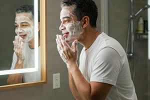 Chuyên gia chỉ ra thói quen trước khi ngủ, giúp làn da sáng, khỏe