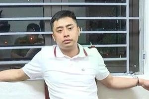 Tài xế container kể quá trình Bùi Đình Khánh 'xin đi nhờ' 80 km về Hà Nội