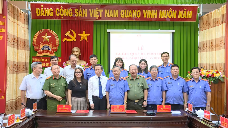 Viện Kiểm sát nhân dân tỉnh, Công an tỉnh và Tòa án nhân dân tỉnh Gia Lai quyết tâm thực hiện tốt quy chế phối hợp trong giải quyết án hình sự. Ảnh: Bảo Long