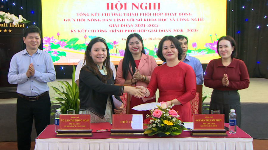 hoi-nong-dan-tinh-va-so-khoa-hoc-va-cong-nghe-gia-lai-ky-ket-chuong-trinh-phoi-hop-giai-doan-2026-2030.jpg