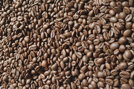 Giá cà phê giảm nhẹ, tụt khỏi mốc 94.000 đồng/kg