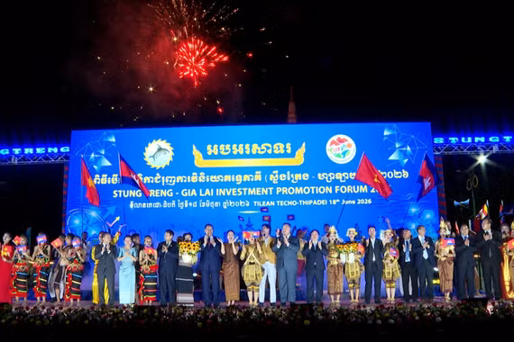 Đặc sắc Chương trình nghệ thuật chào mừng thành công Hội nghị Xúc tiến đầu tư song phương Stung Treng - Gia Lai 