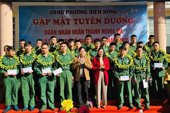Phường Diên Hồng gặp mặt 31 quân nhân xuất ngũ về địa phương