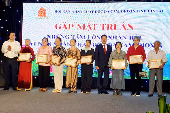 Gặp mặt tri ân những tấm lòng nhân hậu vì nạn nhân chất độc da cam/dioxin