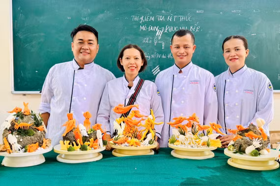 Học nghề để viết lại tương lai