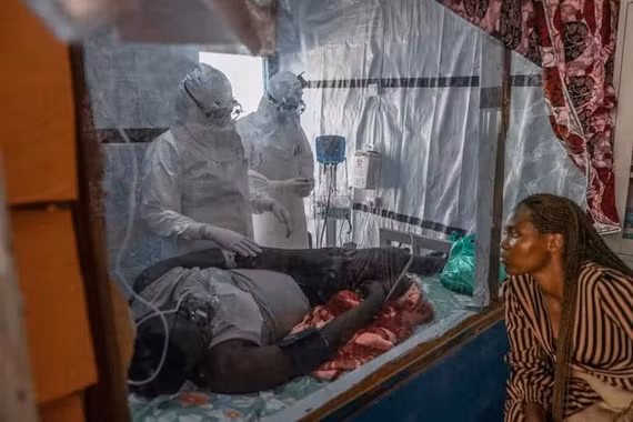 CHDC Congo thử nghiệm điều trị cho đợt bùng phát Ebola chủng Bundibugyo