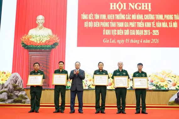 Bộ đội Biên phòng tỉnh Gia Lai tổng kết 10 năm triển khai các mô hình giúp dân