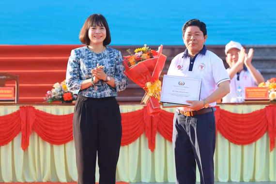 Phường Quy Nhơn công bố Giải thưởng “Đô thị du lịch sạch ASEAN 2026-2028”