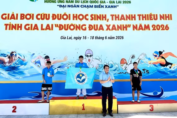 CLB Sao Việt Gia Lai đoạt nhiều thành tích cao tại giải bơi "Đường đua xanh"