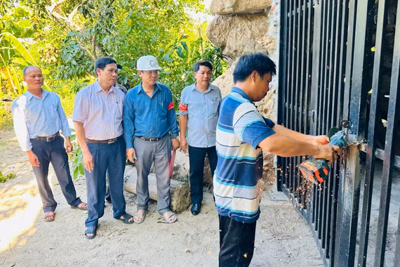 Tiếp tục cưỡng chế thu hồi gần 10 ha đất cho thuê sai thẩm quyền ở Vĩnh Thịnh