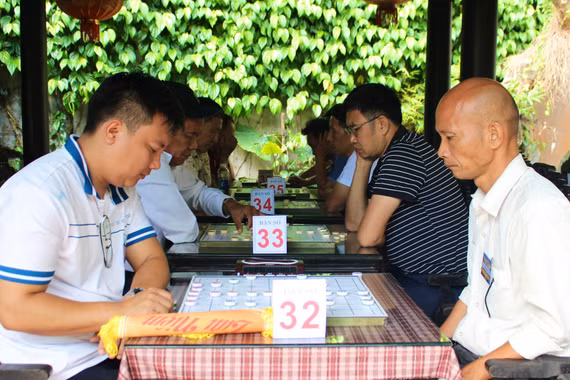 Giải vô địch cờ tướng các tỉnh Tây Nguyên và Duyên hải miền Trung lần thứ III quy tụ gần 100 kỳ thủ 