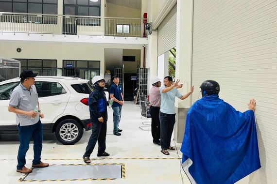 Đảm bảo an toàn cho sinh viên ở lại ký túc xá trong đợt bão Kalmaegi.