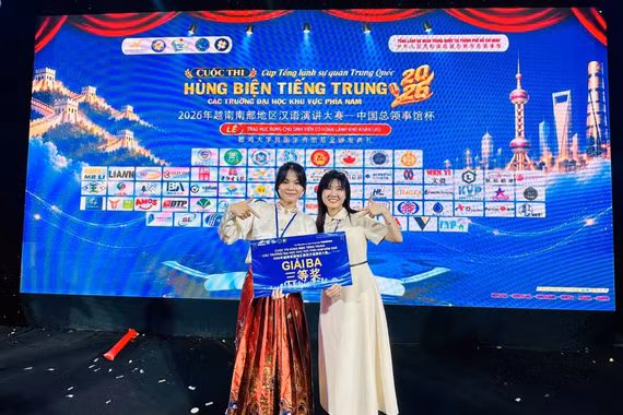 Sinh viên Trường Đại học FPT cơ sở Quy Nhơn giành giải Ba cuộc thi hùng biện tiếng Trung