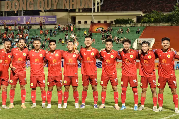 Quy Nhơn United chia điểm với Huế trên sân nhà