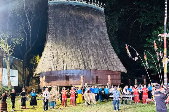 Pleiku quảng bá di sản văn hóa qua chương trình “Đàn đá - Nhịp đập đại ngàn”