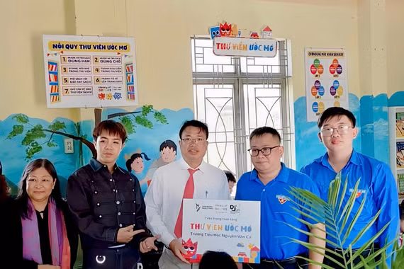 Khánh thành “Thư viện Ước Mơ” trị giá 80 triệu đồng ở xã Ia Le