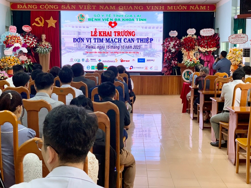 Quang cảnh lễ khai trương. Ảnh: Như Nguyện