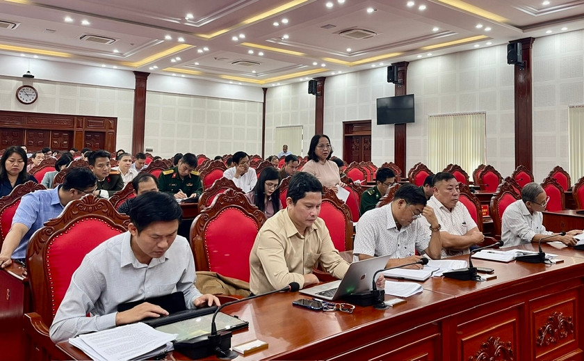 Các đại biểu tham gia ý kiến tại hội nghị. Ảnh: Anh Huy