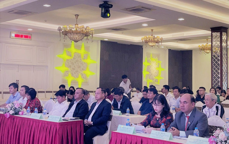 Các đại biểu dự hội nghị. Ảnh: Anh Huy Các đại biểu dự hội nghị. Ảnh: Anh Huy