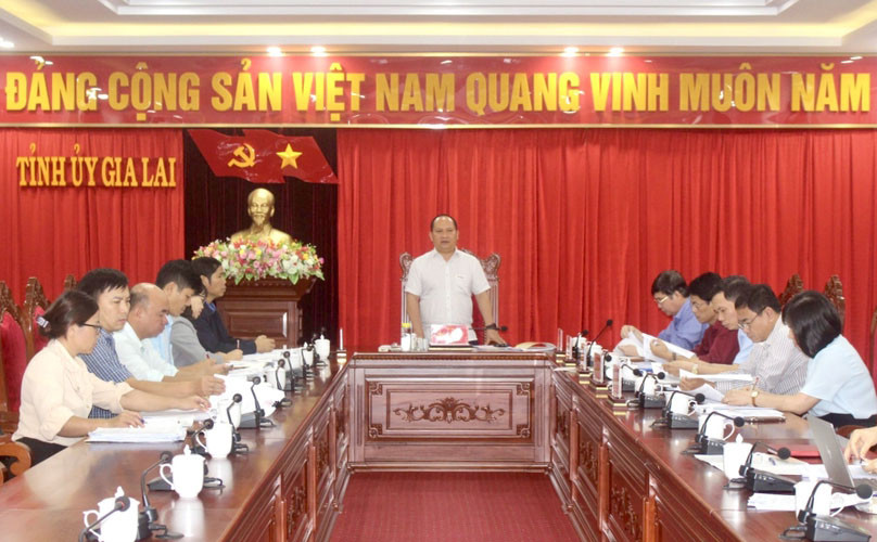 Quang cảnh buổi làm việc duyệt nội dung Đại hội Ủy ban MTTQ Việt Nam tỉnh Gia Lai lần thứ XI. Ảnh: P.L Quang cảnh buổi làm việc duyệt nội dung Đại hội Ủy ban MTTQ Việt Nam tỉnh Gia Lai lần thứ XI. Ảnh: P.L