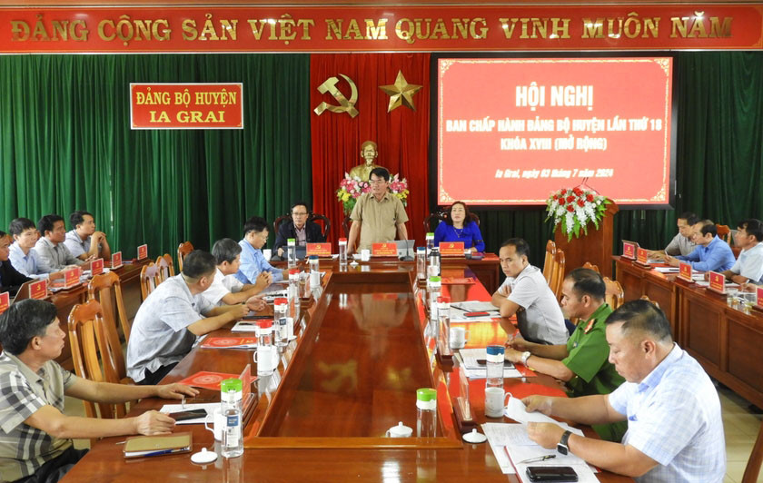 Quang cảnh hội nghị Ban Chấp hành Đảng bộ huyện Ia Grai. Ảnh Thanh Nhật