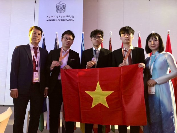 Đoàn Việt Nam dự thi Olympic Sinh học quốc tế năm 2023. (Ảnh: PV/Vietnam+) Đoàn Việt Nam dự thi Olympic Sinh học quốc tế năm 2023. (Ảnh: PV/Vietnam+)