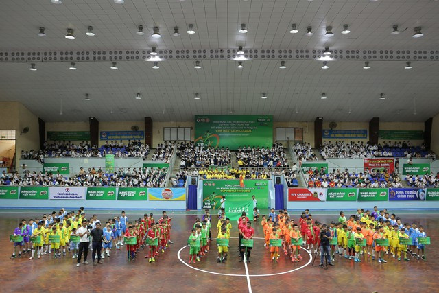 Các đội dự giải. Ảnh Nguyễn Hảo/Báo Thanh Niên Các đội dự giải. Ảnh Nguyễn Hảo/Báo Thanh Niên