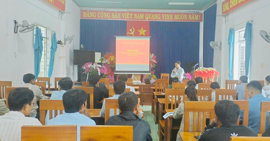 Quang cảnh lớp tập huấn chương trình OCOP. Ảnh: Sơn Trung