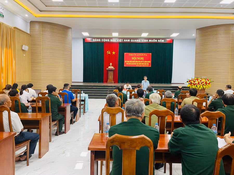 Quang cảnh hội nghị đối thoại. Ảnh: Vũ Chi