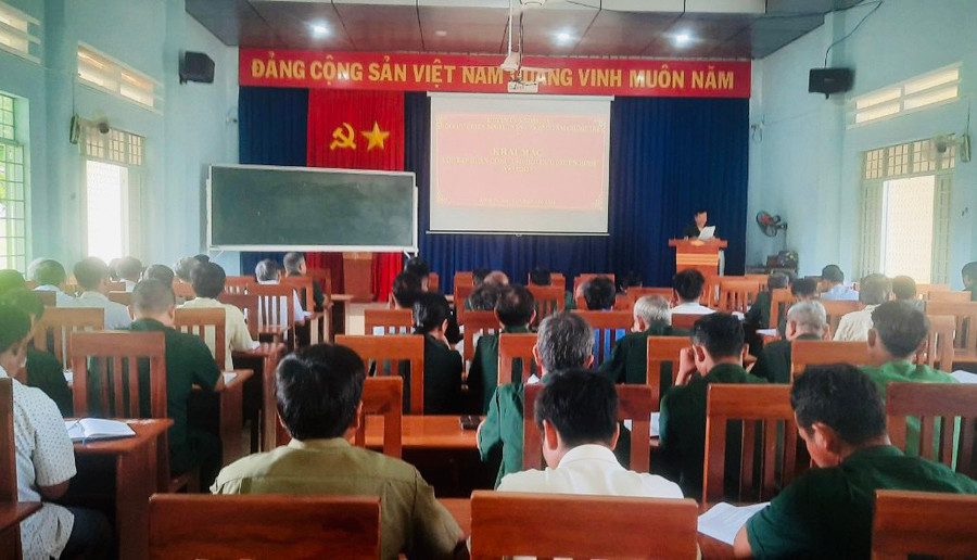 Hơn 100 cán bộ Hội CCB cơ sở tham gia lớp tập huấn công tác Hội. Ảnh: Sơn Trung