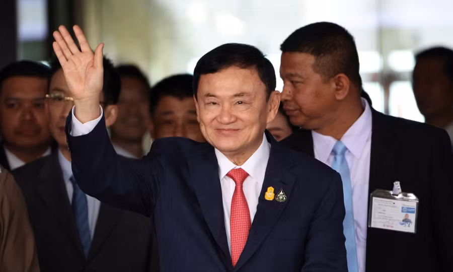 Ông Thaksin hồi tháng 8/2023 ở sân bay Don Mueang, Bangkok. Ảnh: Reuters