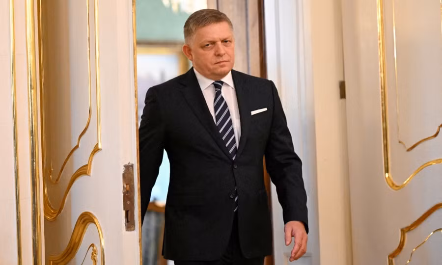 Thủ tướng Robert Fico hồi tháng 10-2023. Ảnh: Reuters