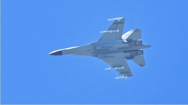 Máy bay của không quân Trung Quốc tập trận quanh đảo Đài Loan. Ảnh: Getty Máy bay của không quân Trung Quốc tập trận quanh đảo Đài Loan. Ảnh: Getty