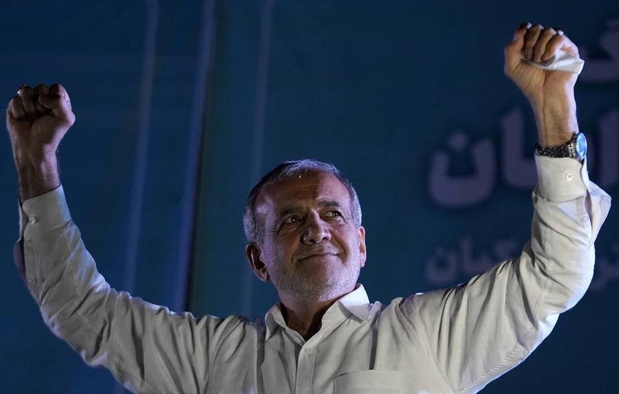 Tân tổng thống Iran Masoud Pezeshkian. Ảnh: TASS Tân tổng thống Iran Masoud Pezeshkian. Ảnh: TASS