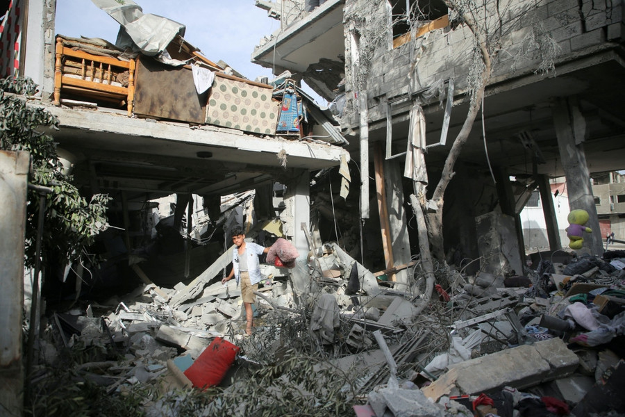 Cảnh đổ nát ở thành phố Rafah. Ảnh: Reuters
