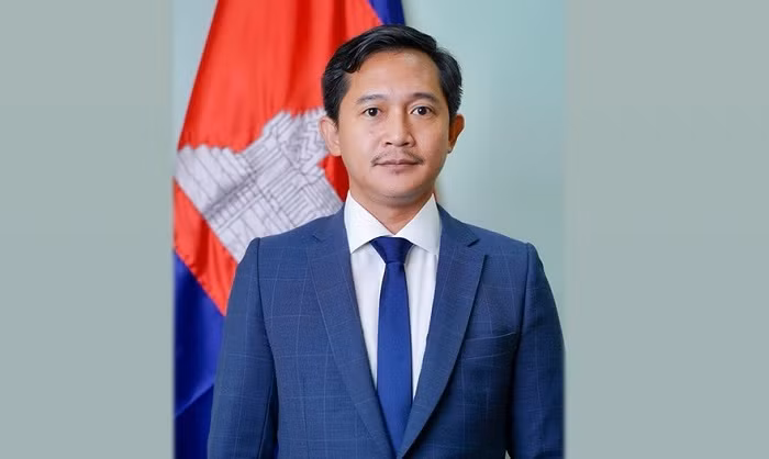 Người phát ngôn Bộ thông tin Campuchia Tep Asnarith. Ảnh: VOV