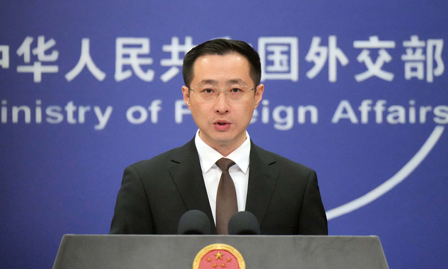 Ông Lâm Kiếm tại buổi họp báo của Bộ ngoại giao Trung Quốc hôm 22/3. Ảnh: AFP Ông Lâm Kiếm tại buổi họp báo của Bộ ngoại giao Trung Quốc hôm 22/3. Ảnh: AFP