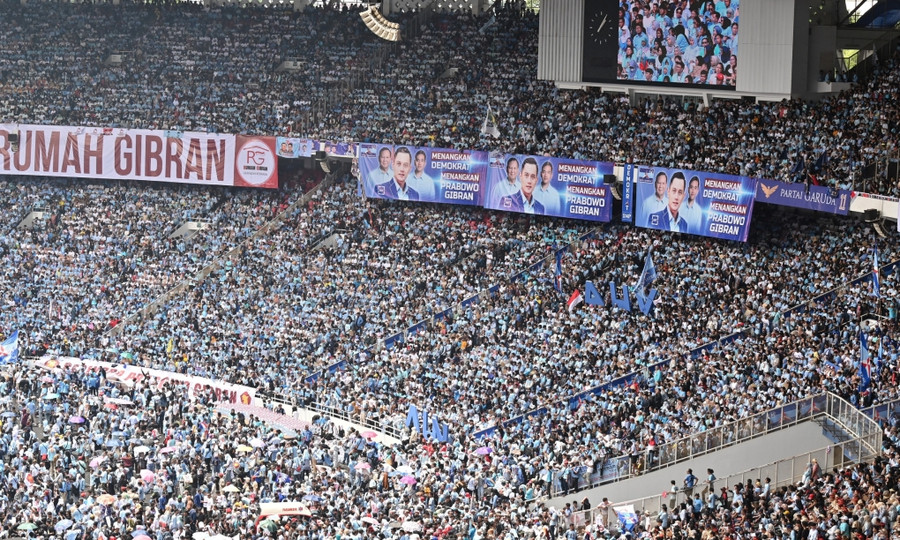 Biển người ủng hộ ứng viên tổng thống Subianto ngày 10-2. Ảnh: AFP Biển người ủng hộ ứng viên tổng thống Subianto ngày 10-2. Ảnh: AFP